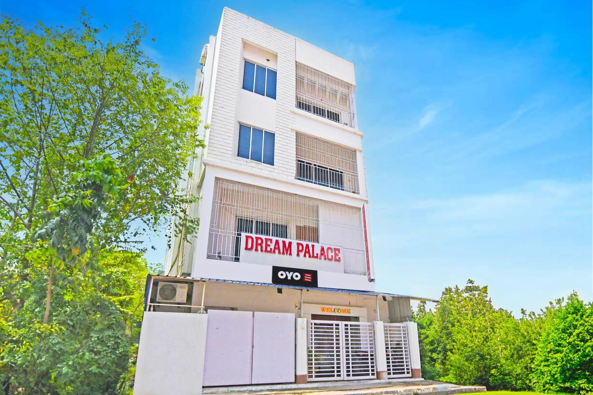 Super Hotel O Ruby Near Acropolis Mall Колката Екстериор снимка