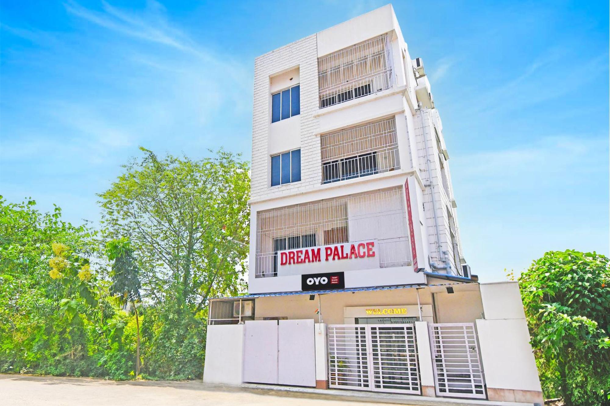 Super Hotel O Ruby Near Acropolis Mall Колката Екстериор снимка